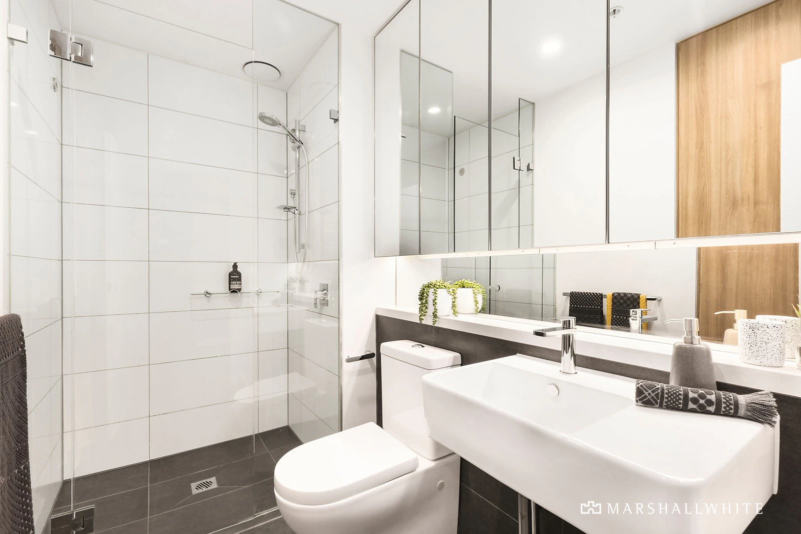 605/1 Grosvenor Street, Doncaster, VIC