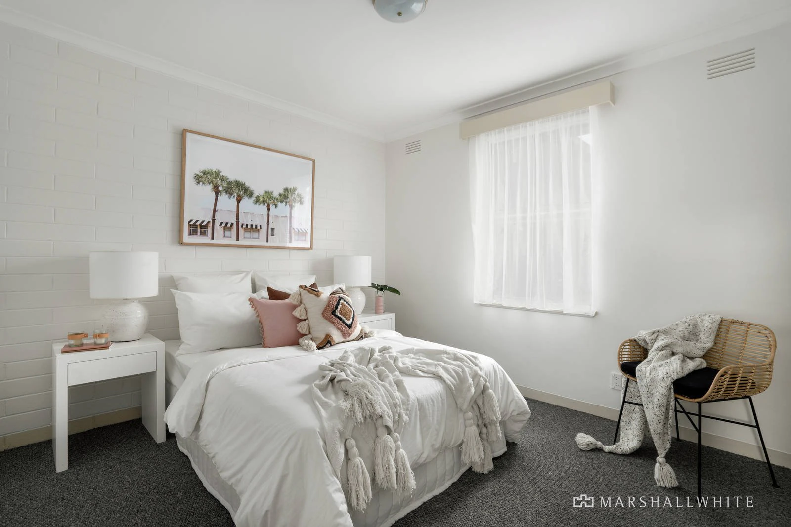 2/11 Warrigal Road, Surrey Hills, VIC