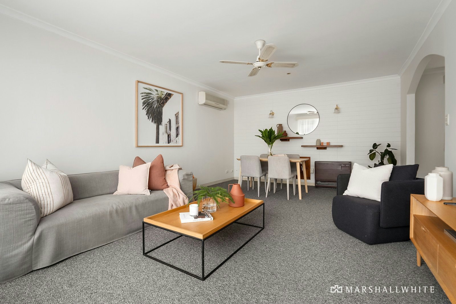 2/11 Warrigal Road, Surrey Hills, VIC