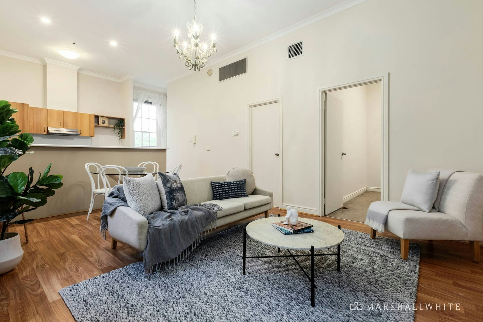 102 Wiltshire Drive, Kew, VIC