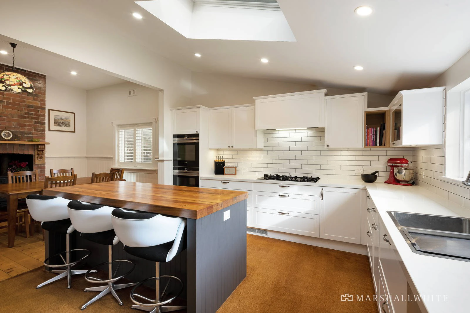 18 Kent Road, Box Hill, VIC