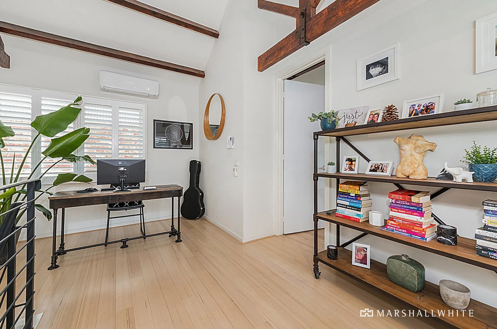 15/287 Bank Street, South Melbourne, VIC
