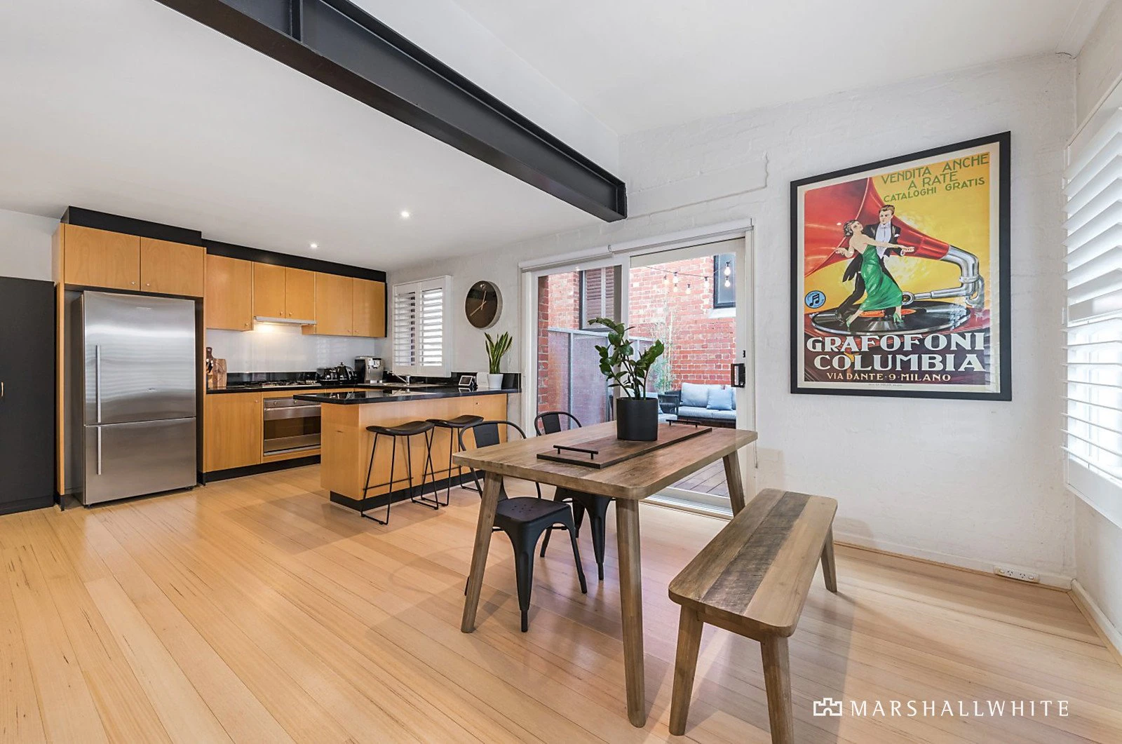 15/287 Bank Street, South Melbourne, VIC