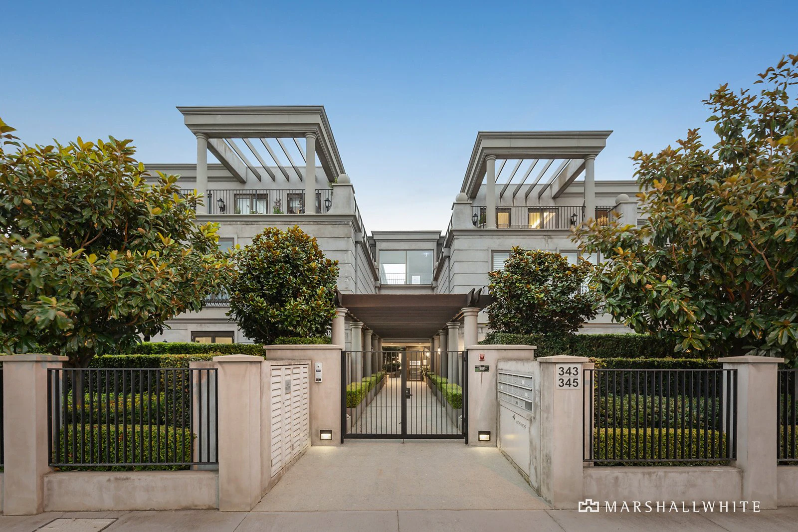 2/343-345 Glenferrie Road, Malvern, VIC