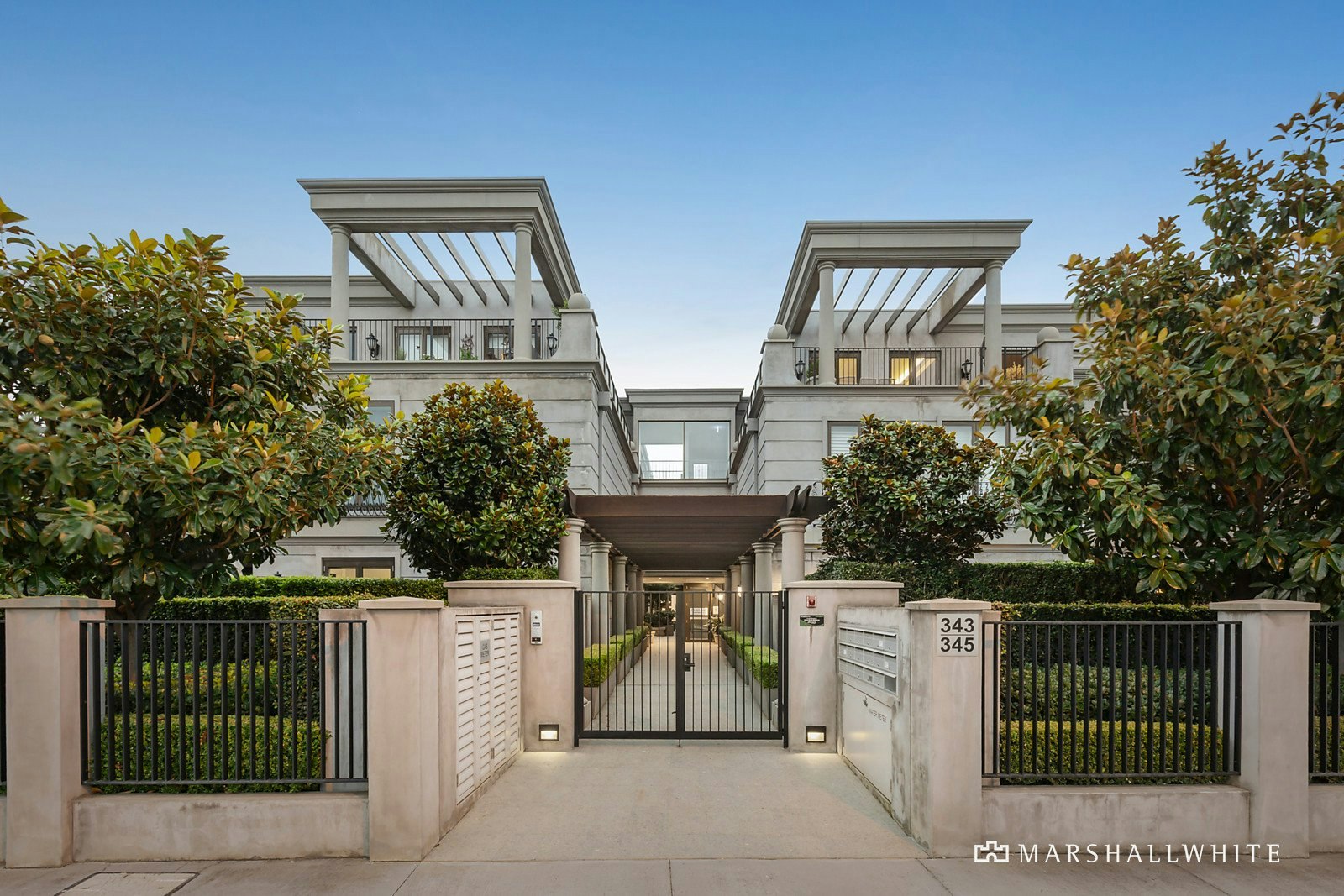 2/343-345 Glenferrie Road, Malvern, VIC