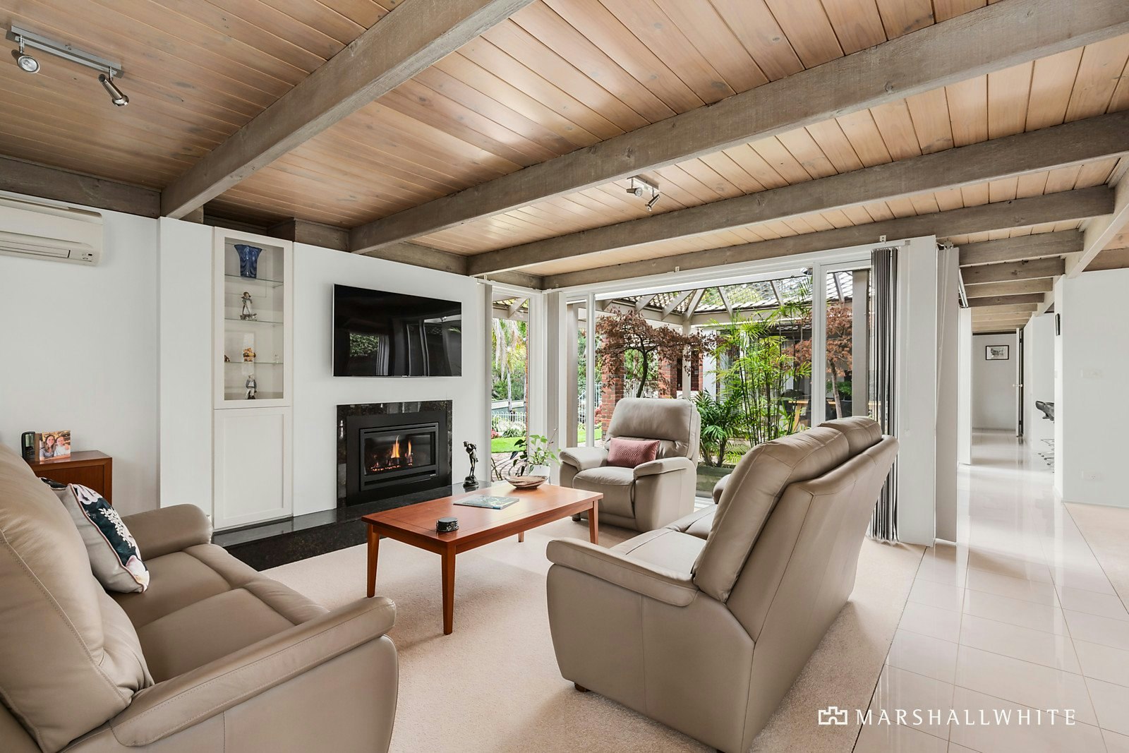 8 Harvell Court, Doncaster, VIC