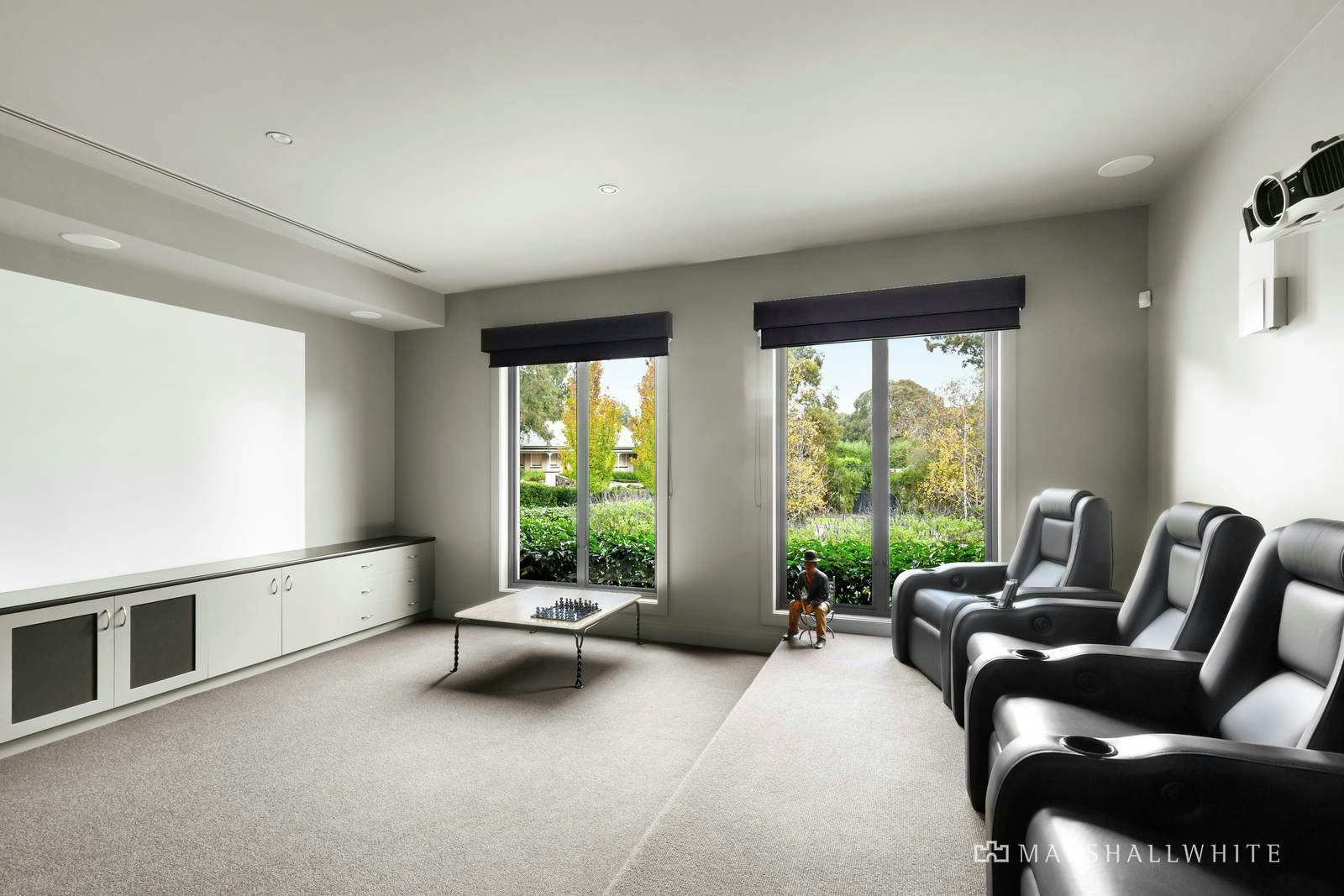 15 Lakeside Drive, Lower Plenty, VIC