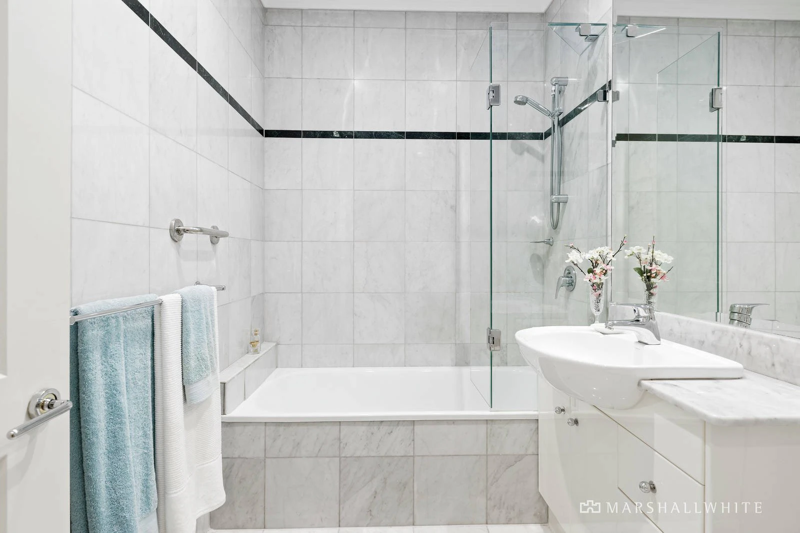 9/391 Toorak Road, South Yarra, VIC