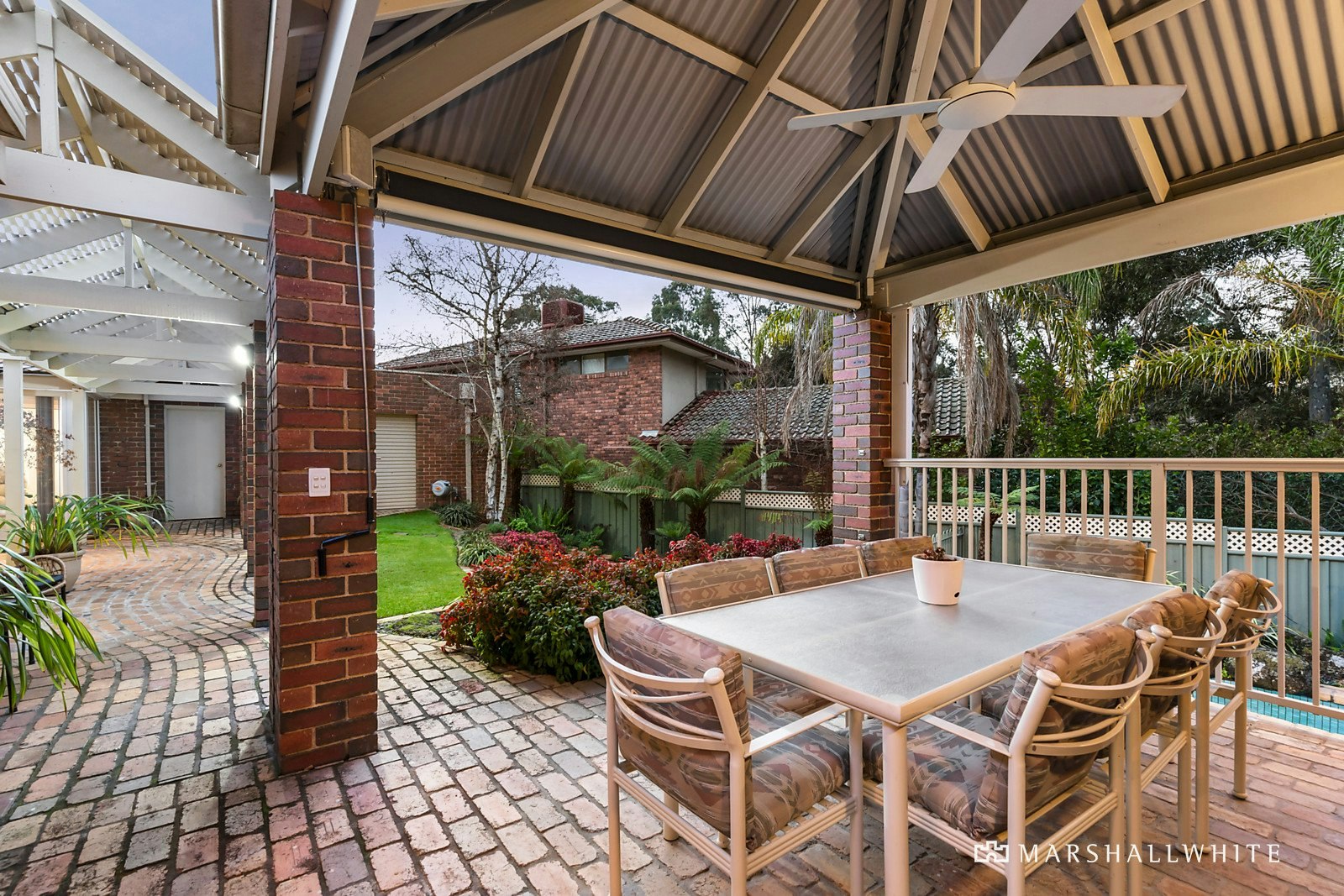 8 Harvell Court, Doncaster, VIC