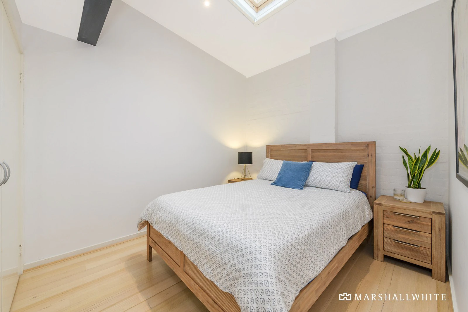 15/287 Bank Street, South Melbourne, VIC