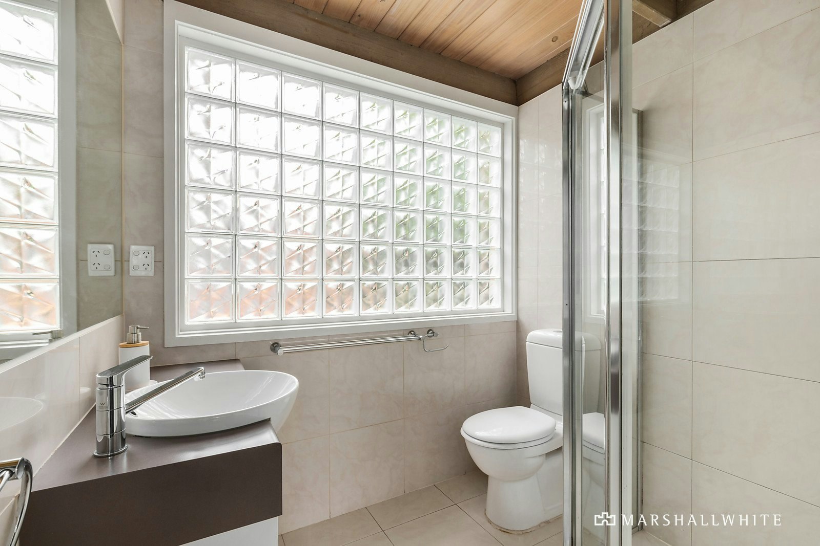 8 Harvell Court, Doncaster, VIC