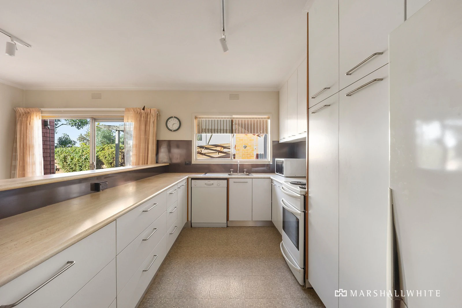 19 Parkdale Avenue, Balwyn, VIC