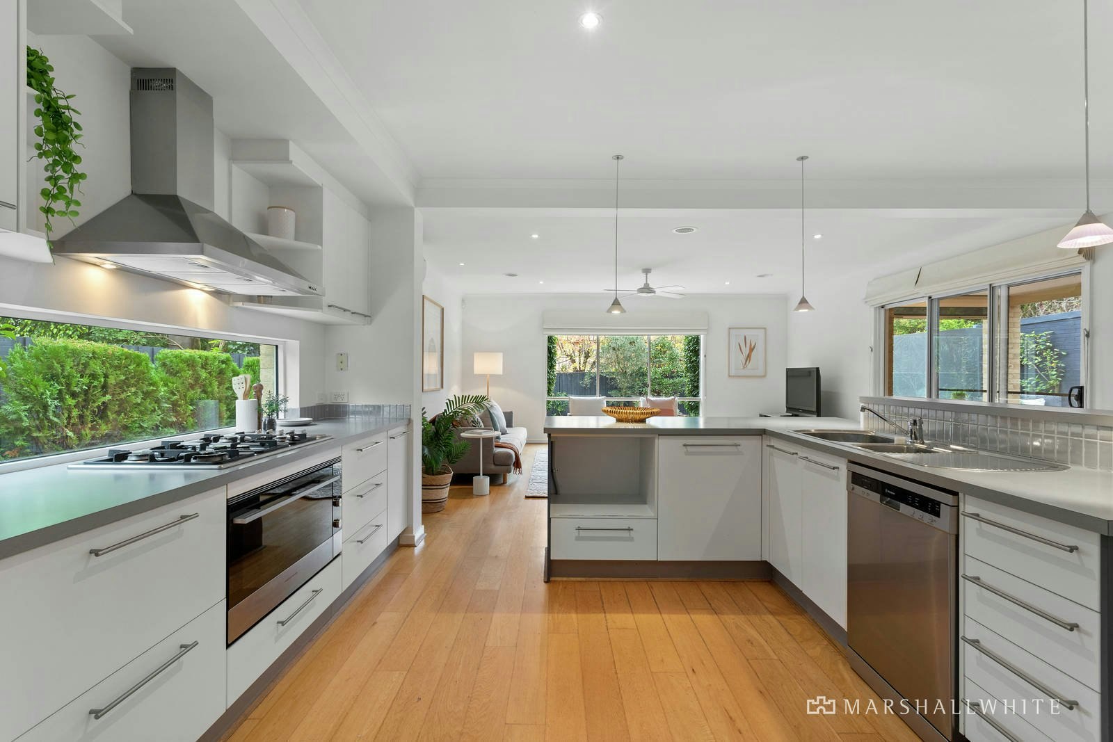 9 Arnold Road, Brighton East, VIC