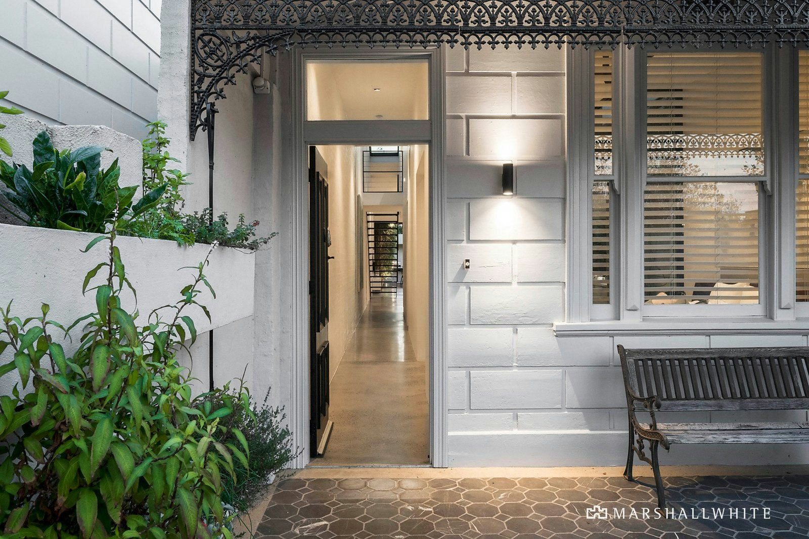 54 Kerferd Road, Albert Park, VIC