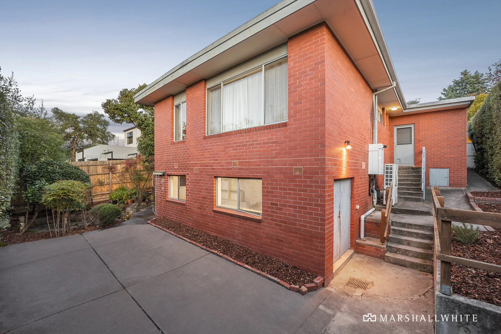 19 Parkdale Avenue, Balwyn, VIC