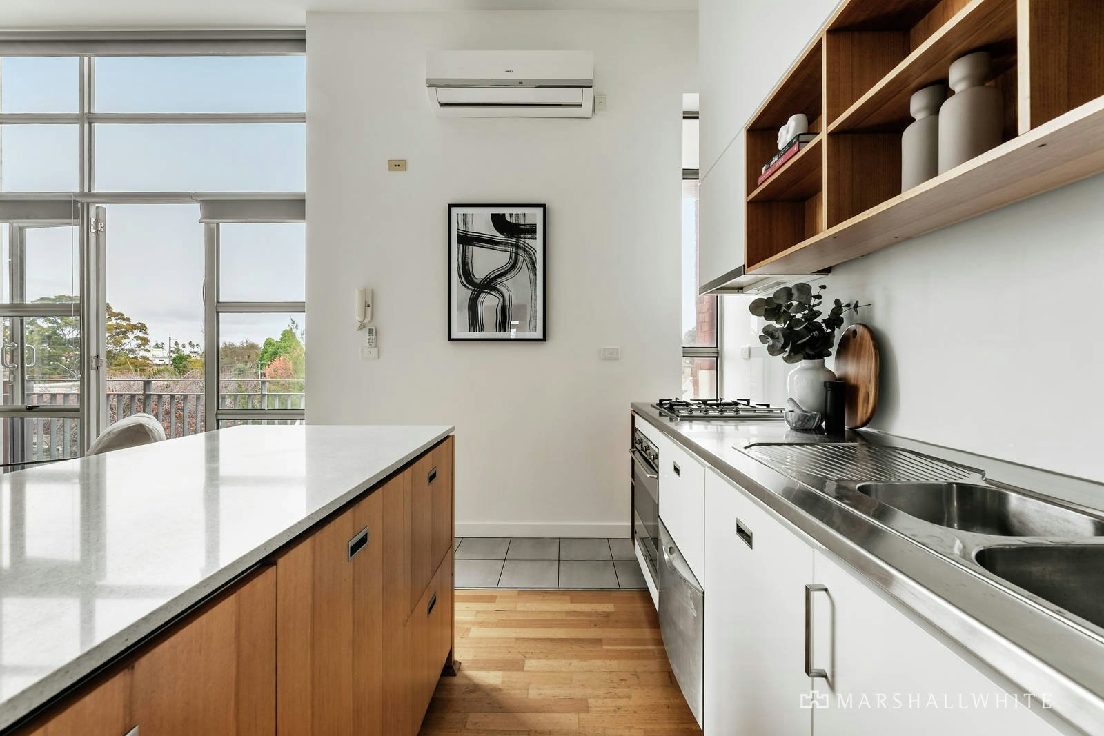 202/8 Blanche Street, St Kilda, VIC