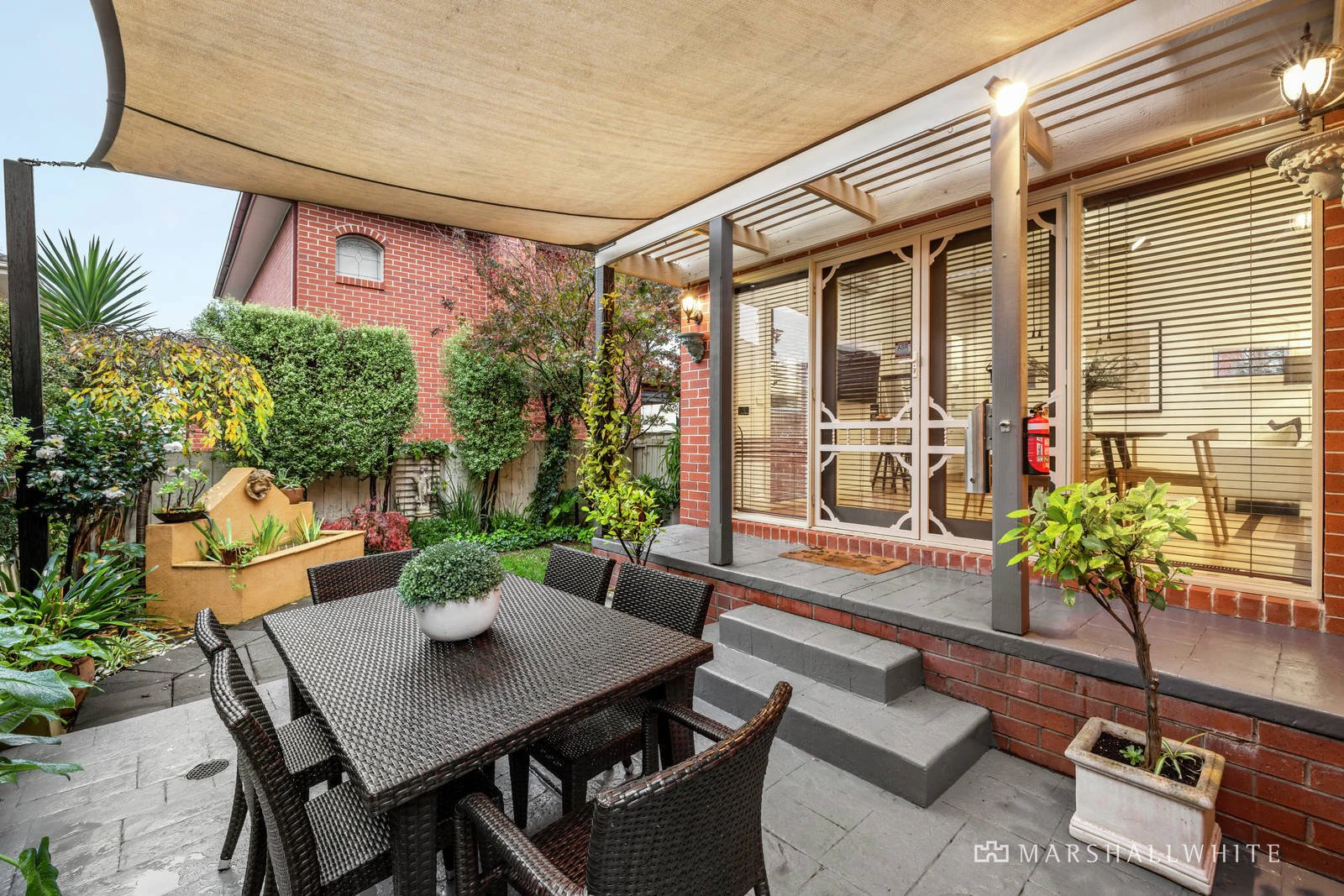 1/21 Peate Avenue, Glen Iris, VIC