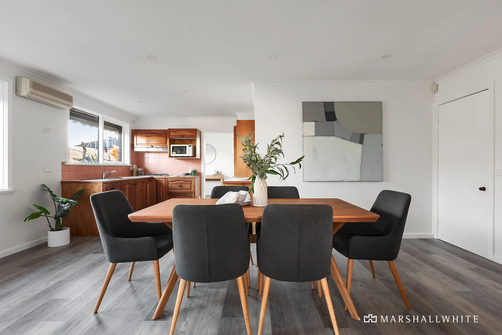 2/11 Glyndon Road, Camberwell, VIC