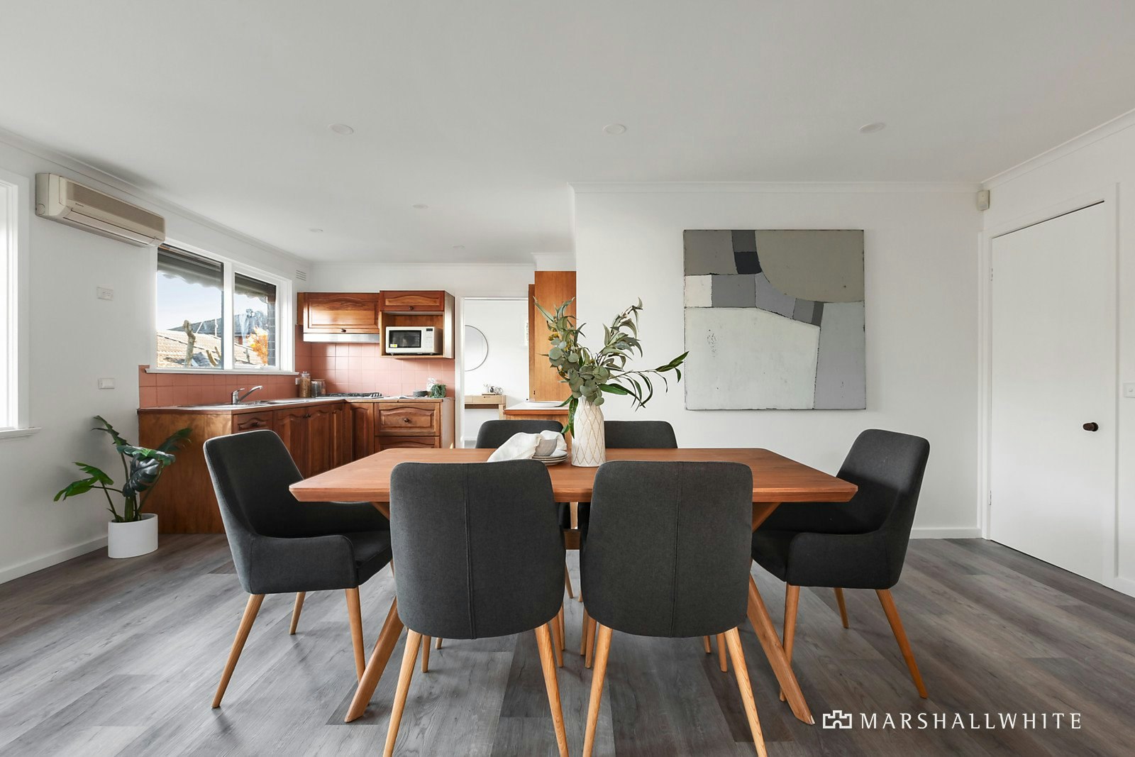 2/11 Glyndon Road, Camberwell, VIC