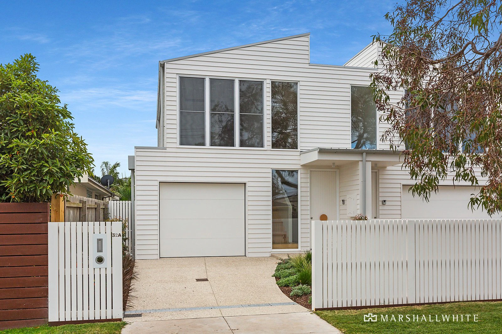 32a Swansea Grove, Mornington, VIC