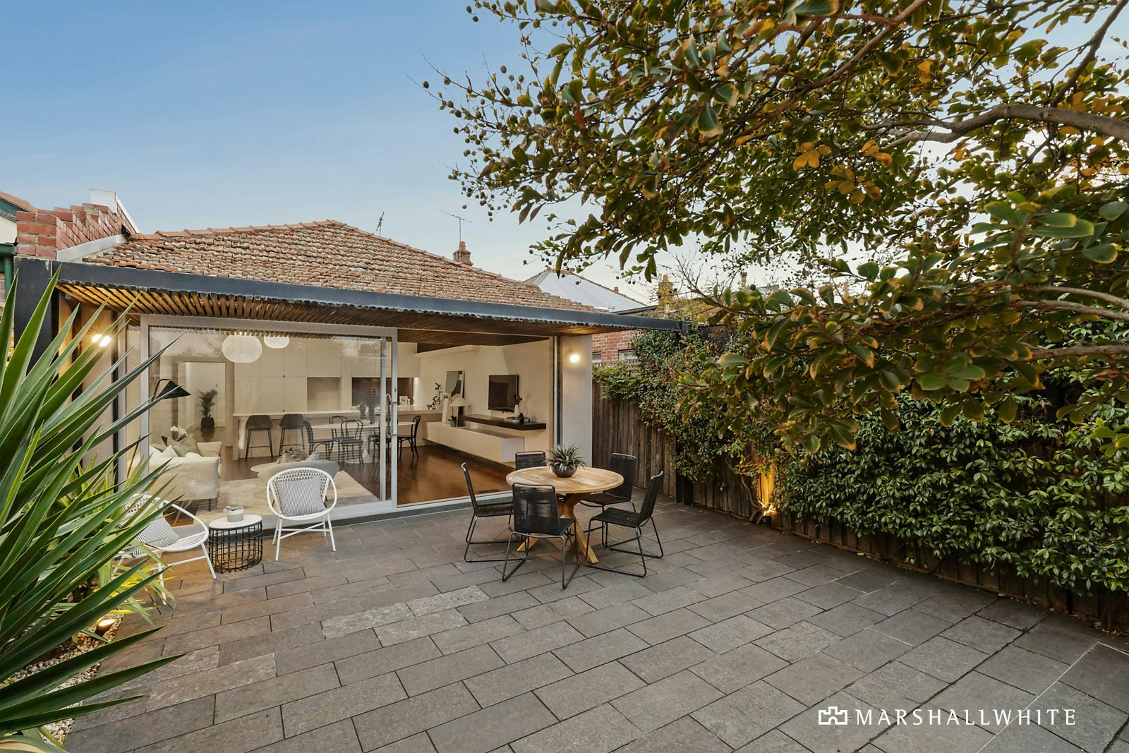 28 Elm Grove, Balaclava, VIC