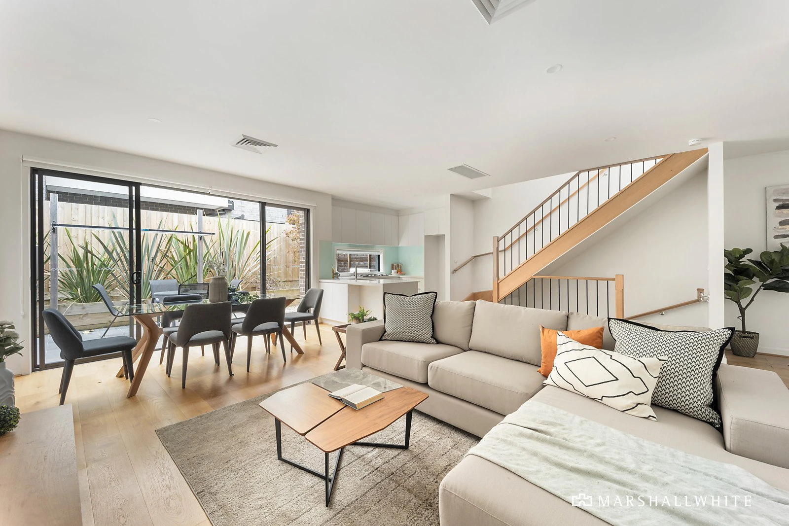 3/1307 Toorak Road, Camberwell, VIC