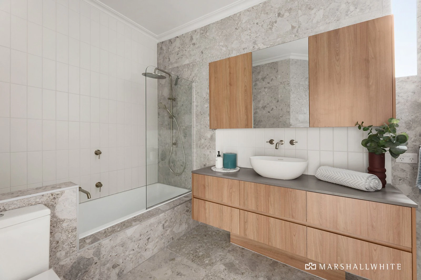 7 Foam Street, Elwood, VIC