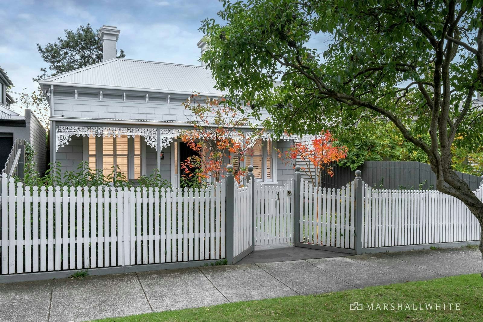 1 Malvern Grove, Caulfield North, VIC