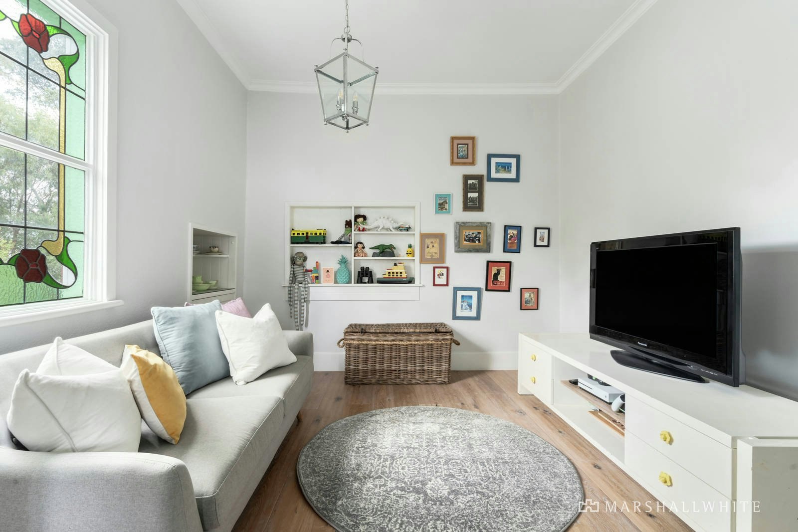 2 Verdun Street, Surrey Hills, VIC