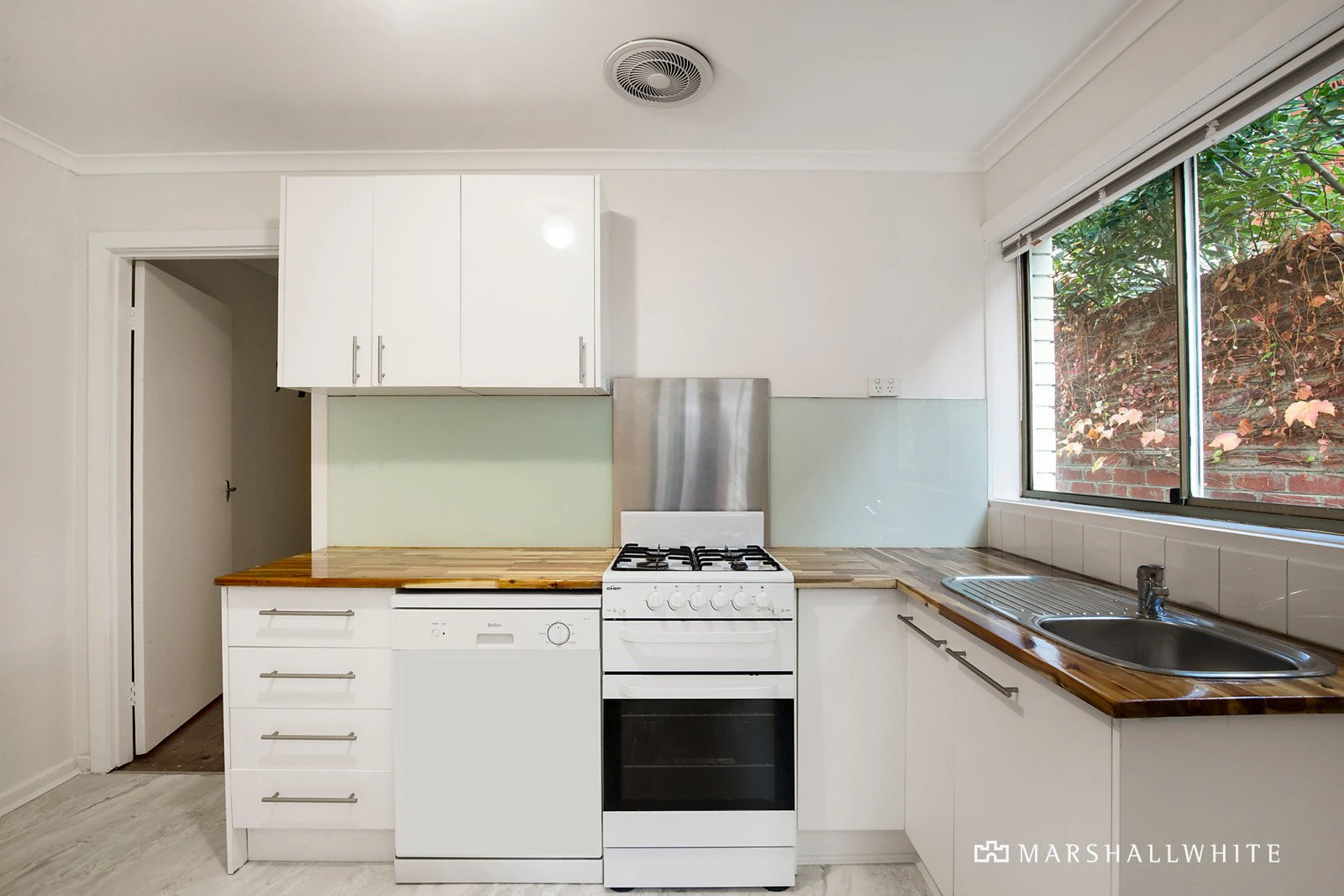 88 Park Road, Middle Park, VIC