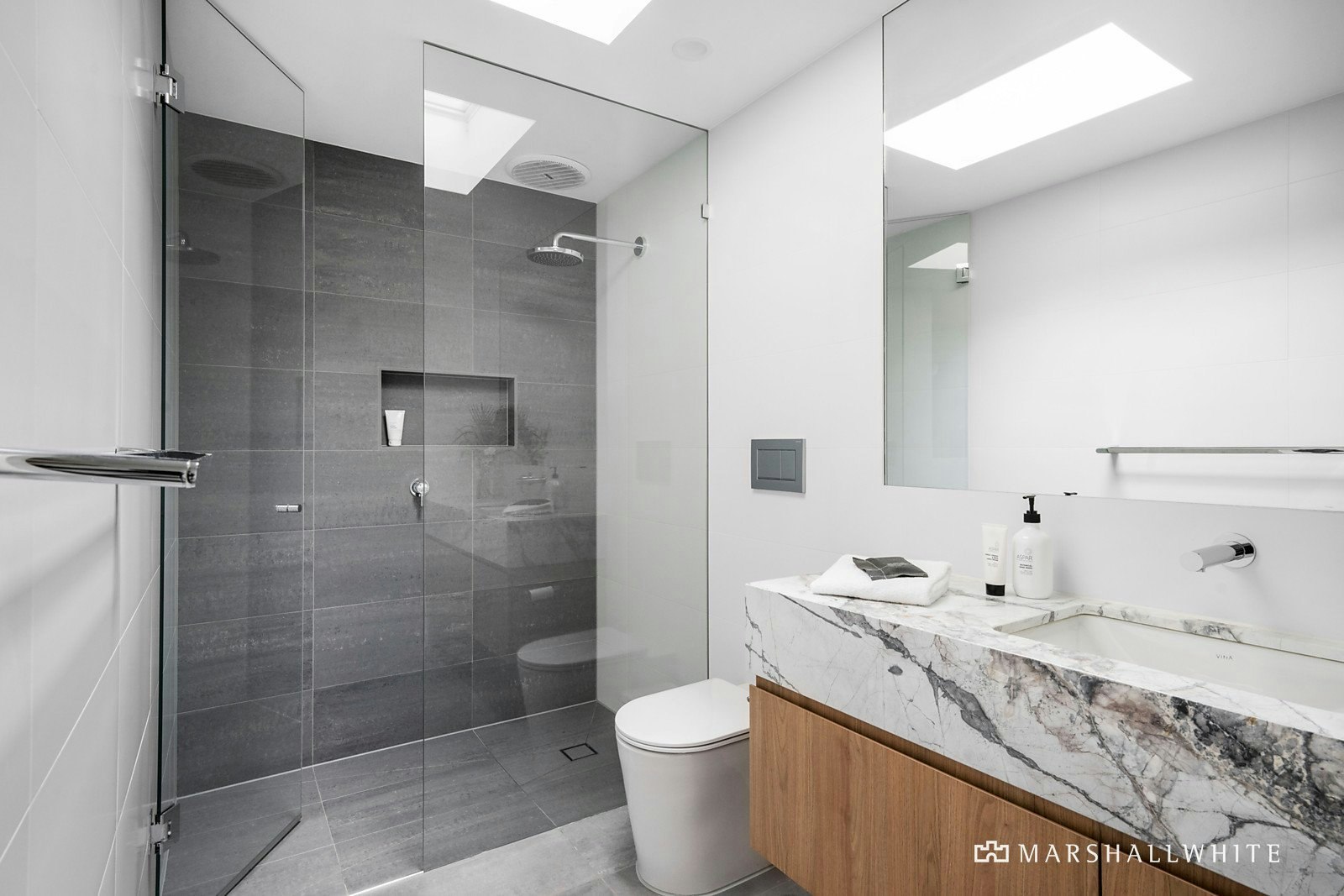 28 Grandview Avenue, Glen Iris, VIC