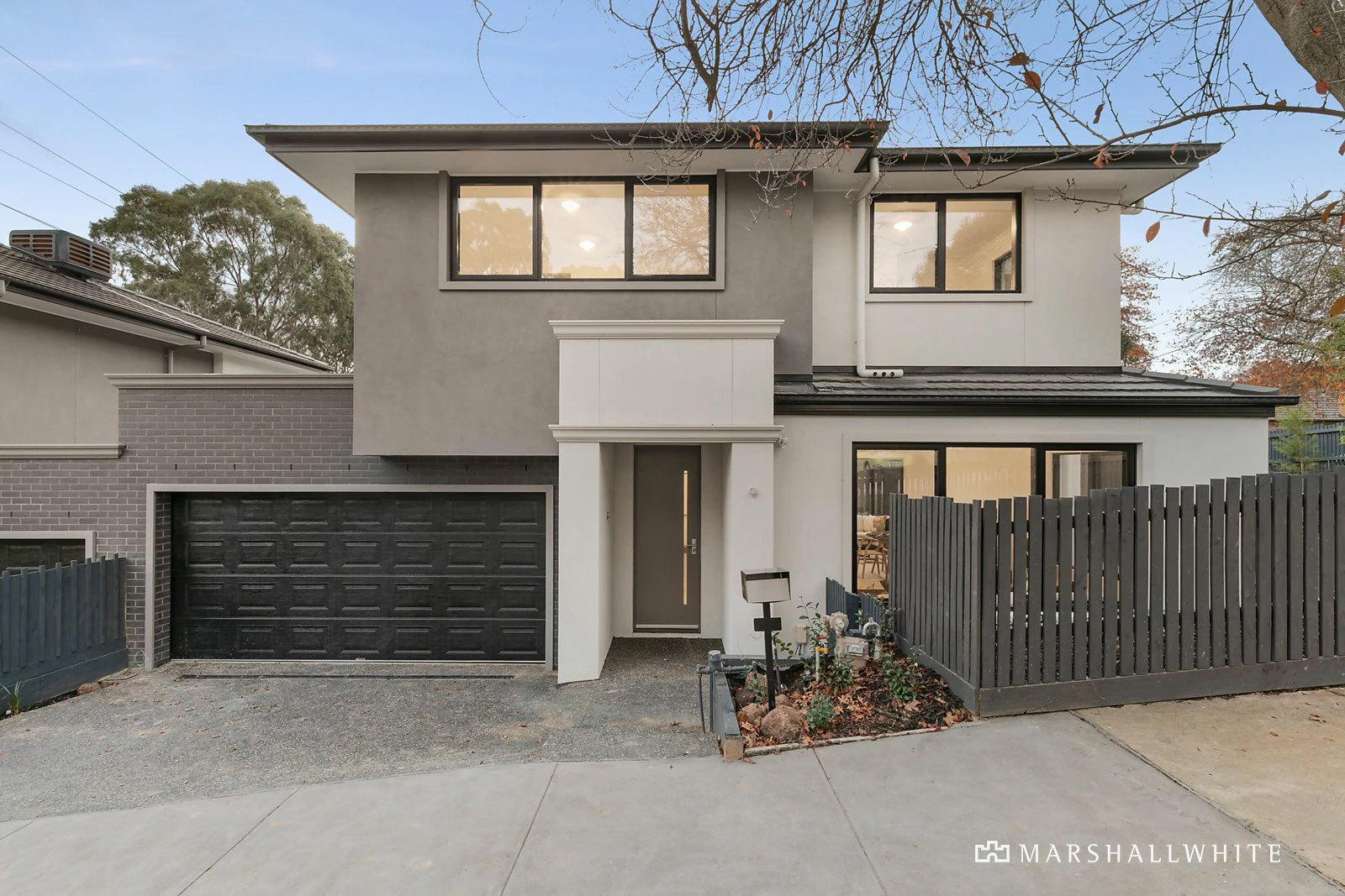 2/1 Rotherwood Drive, Malvern East, VIC