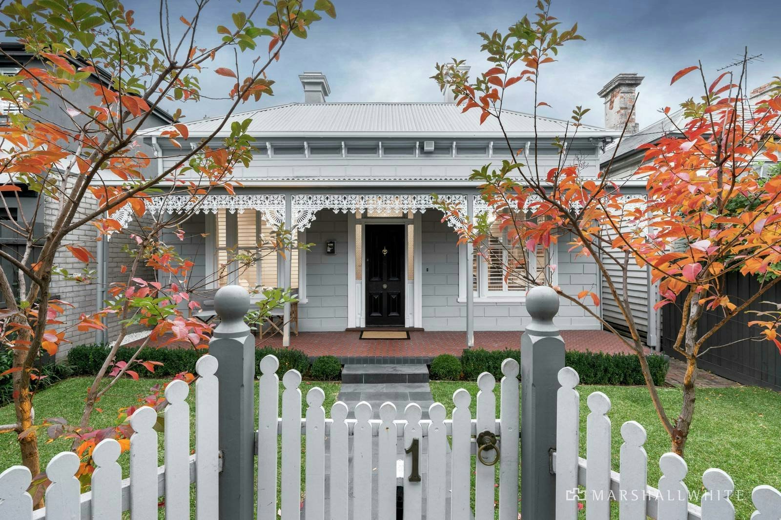 1 Malvern Grove, Caulfield North, VIC