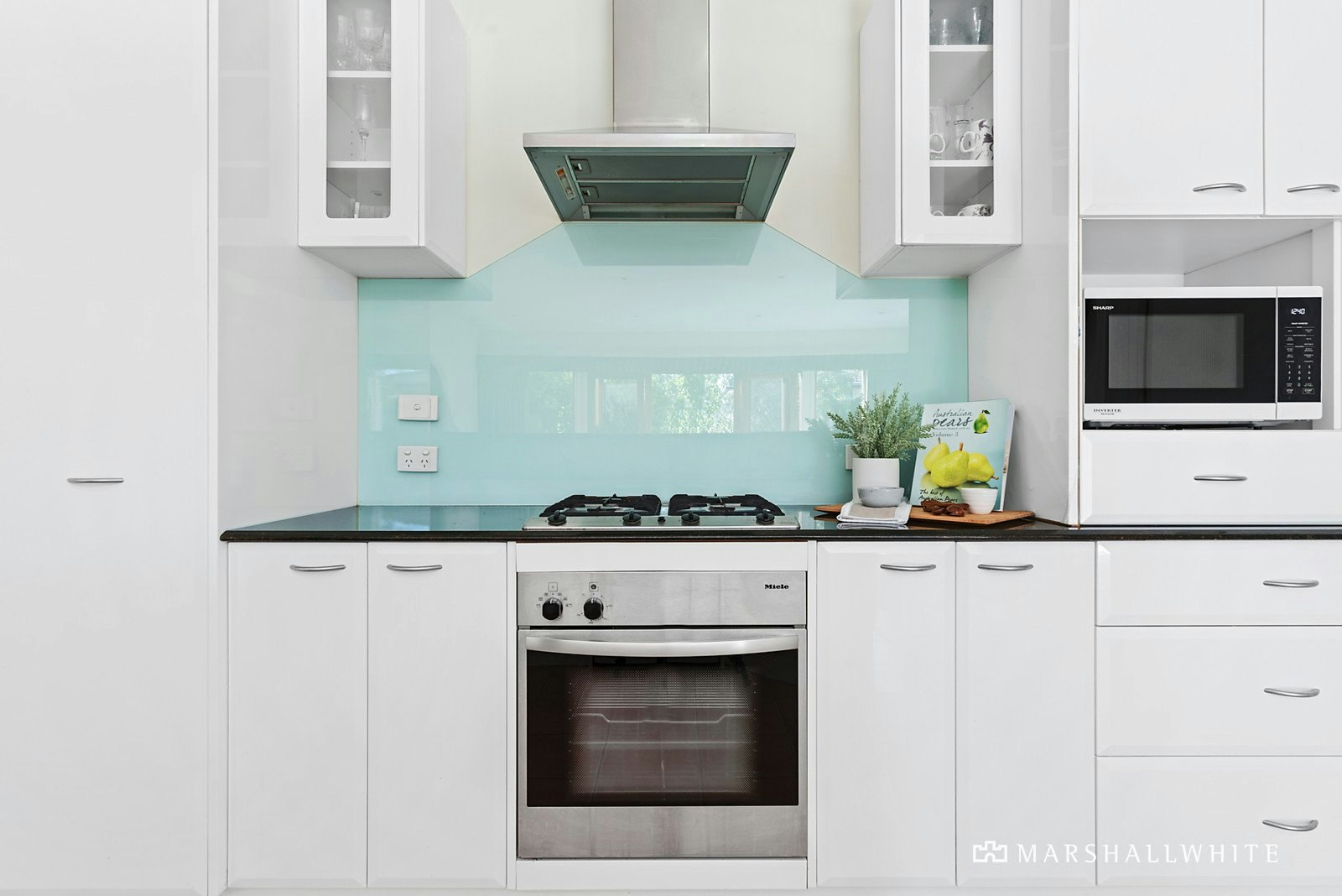 11 Dalsten Grove, Mount Eliza, VIC