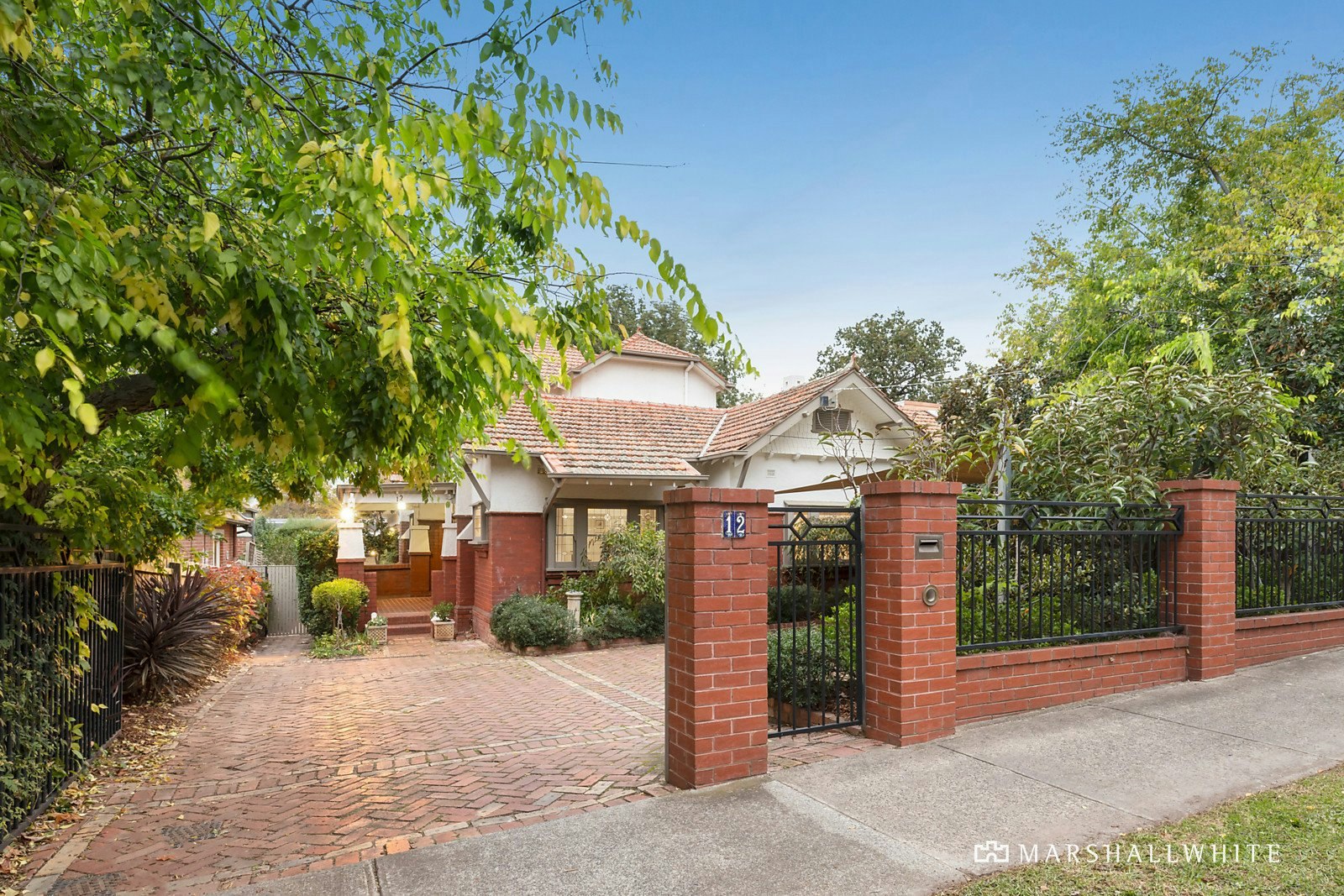 12 Grandview Road, Glen Iris, VIC