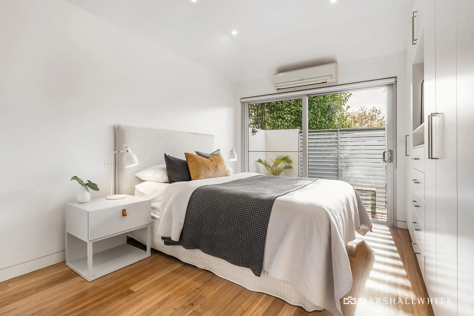 39 Albert Street, Port Melbourne, VIC