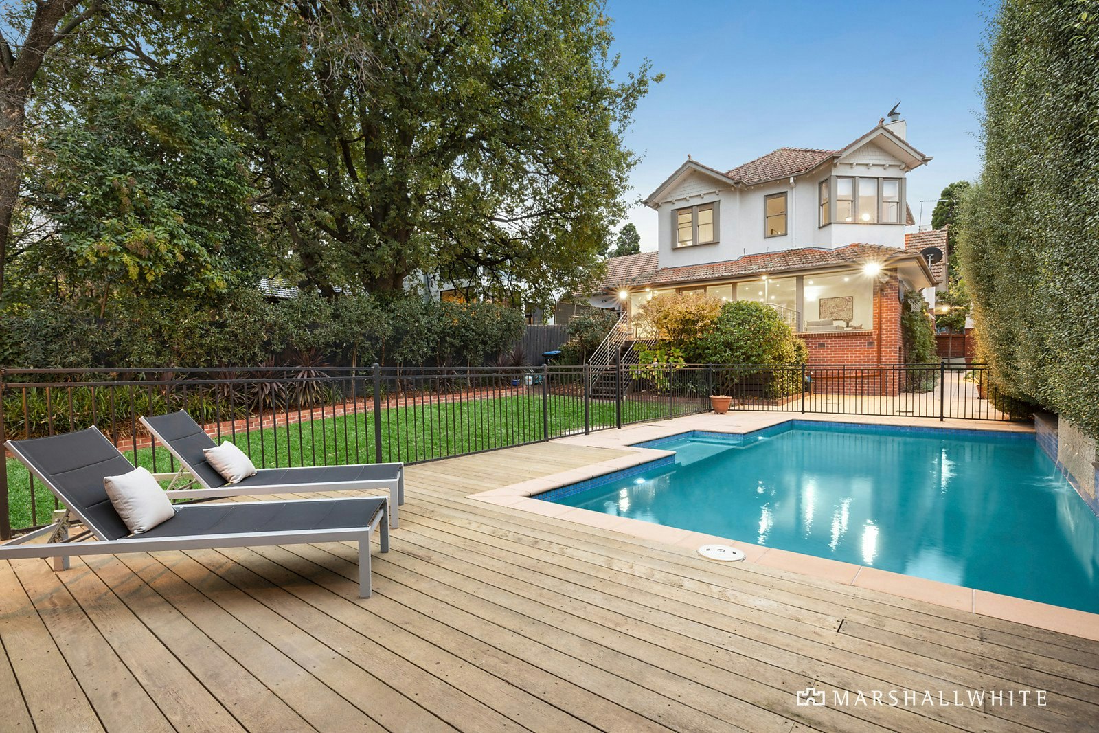 12 Grandview Road, Glen Iris, VIC