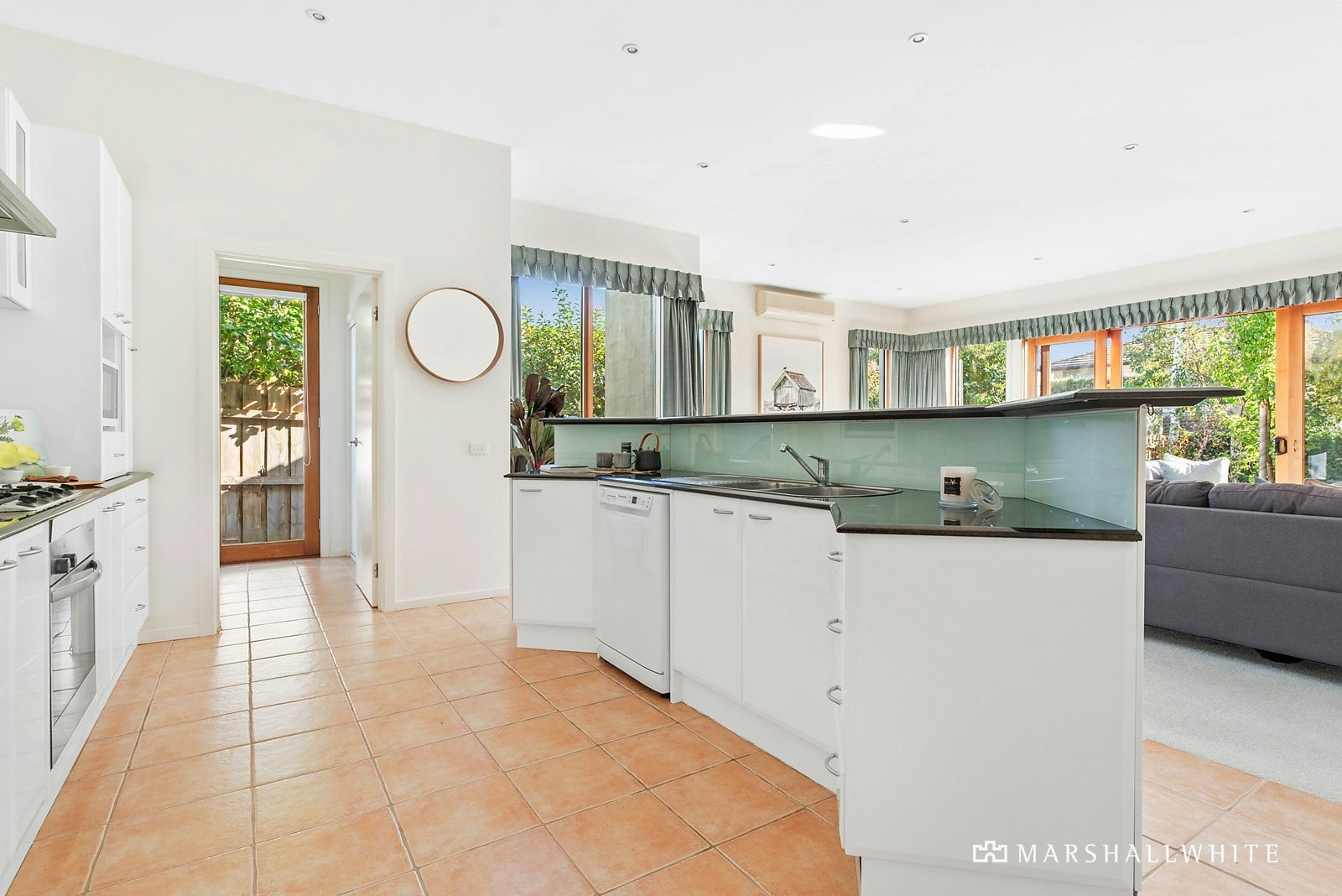 11 Dalsten Grove, Mount Eliza, VIC