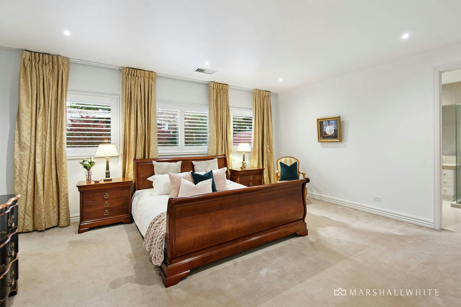 8 Hertford Crescent, Balwyn, VIC