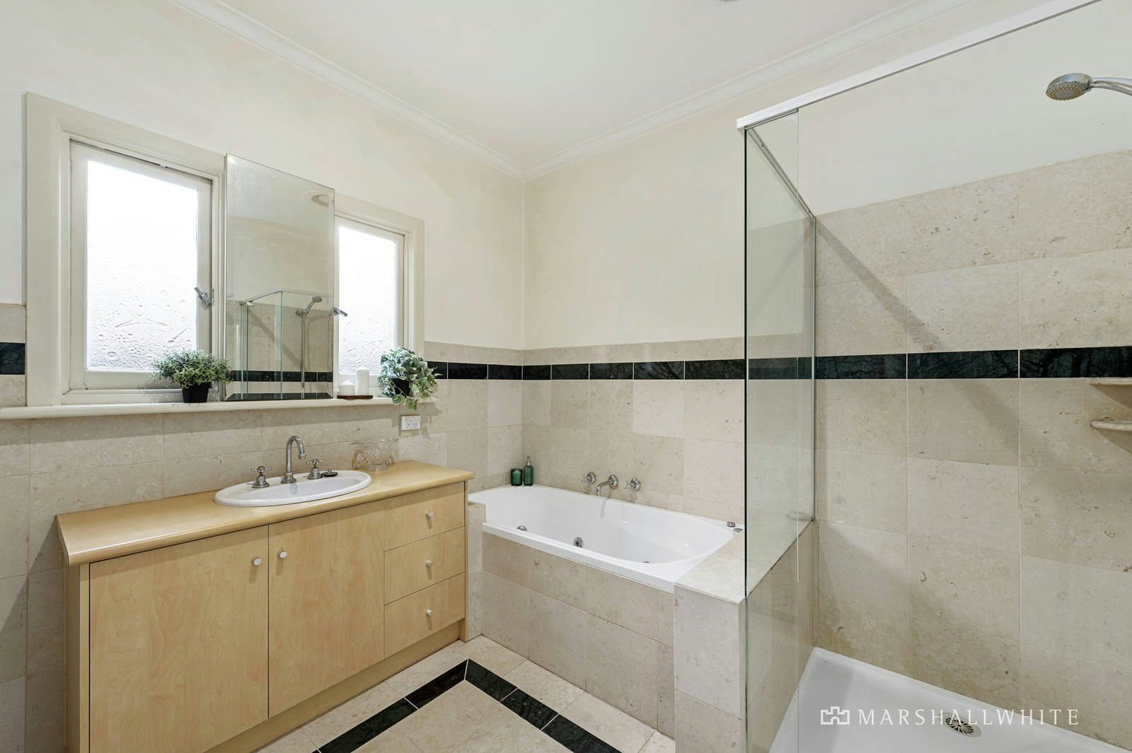 122 Hill Road, Balwyn North, VIC