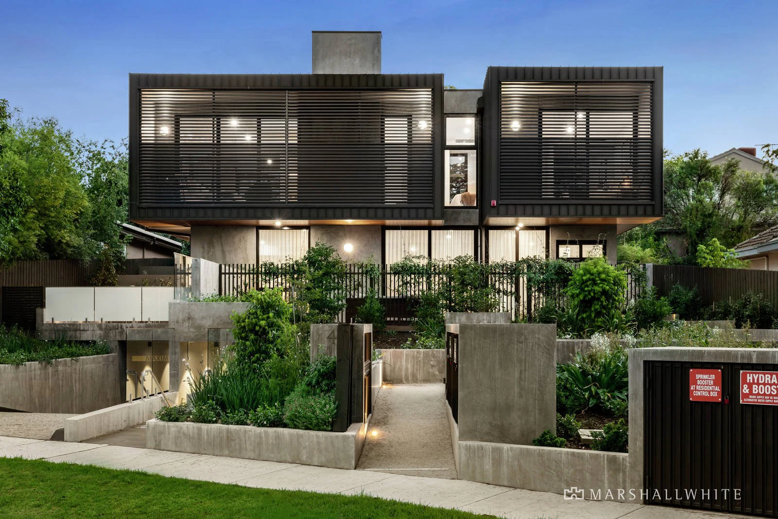 2/46 Kenmare Street, Mont Albert, VIC