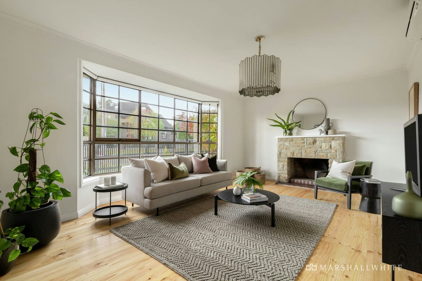 19 Dryden Street, Canterbury, VIC