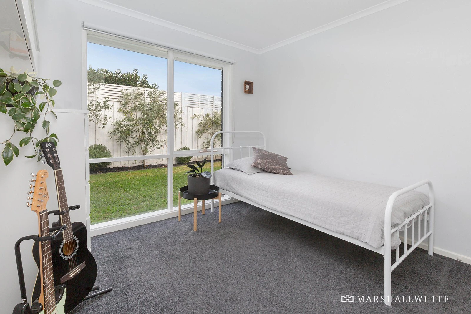 8 Nichols Drive, Mornington, VIC