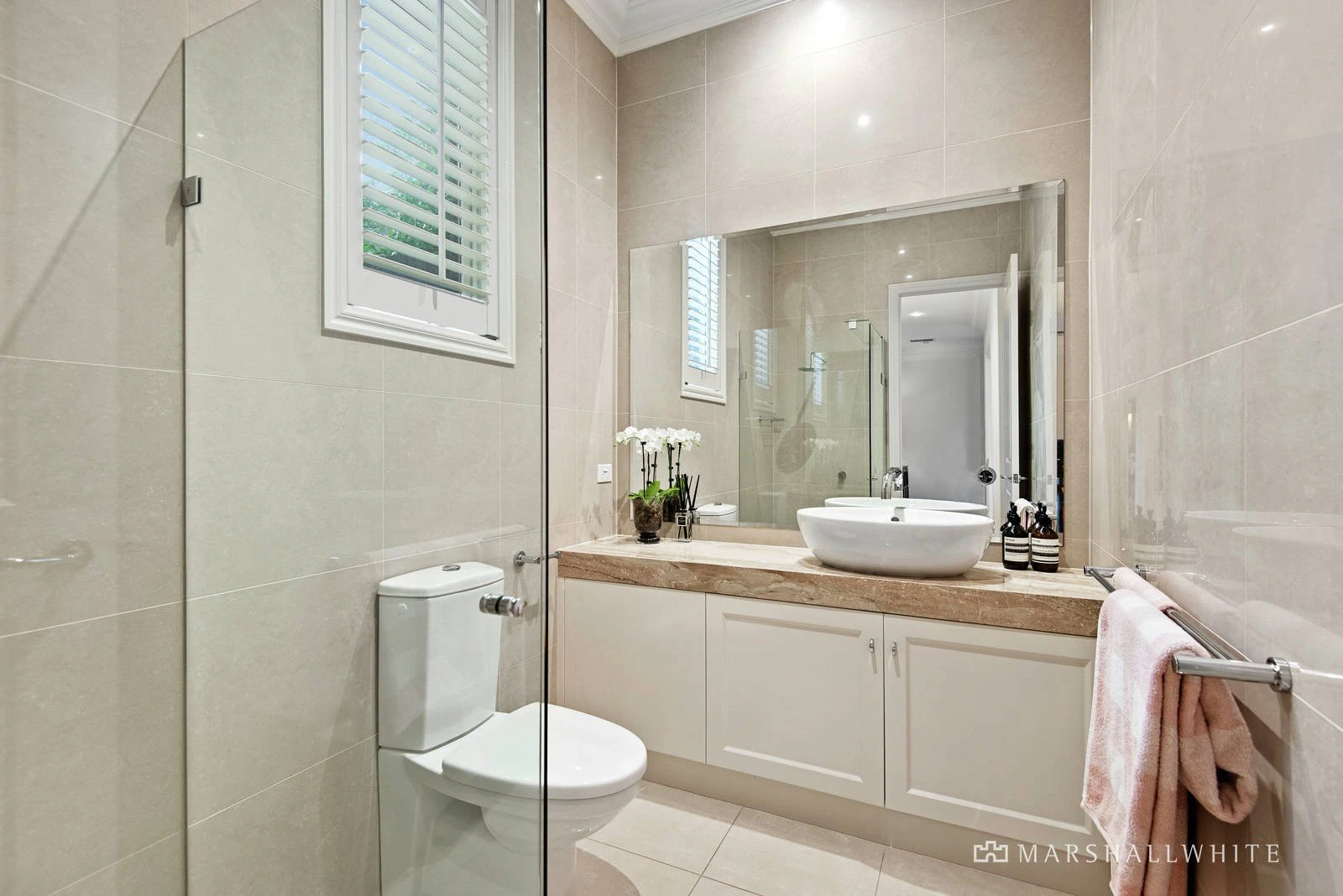 8 Hertford Crescent, Balwyn, VIC