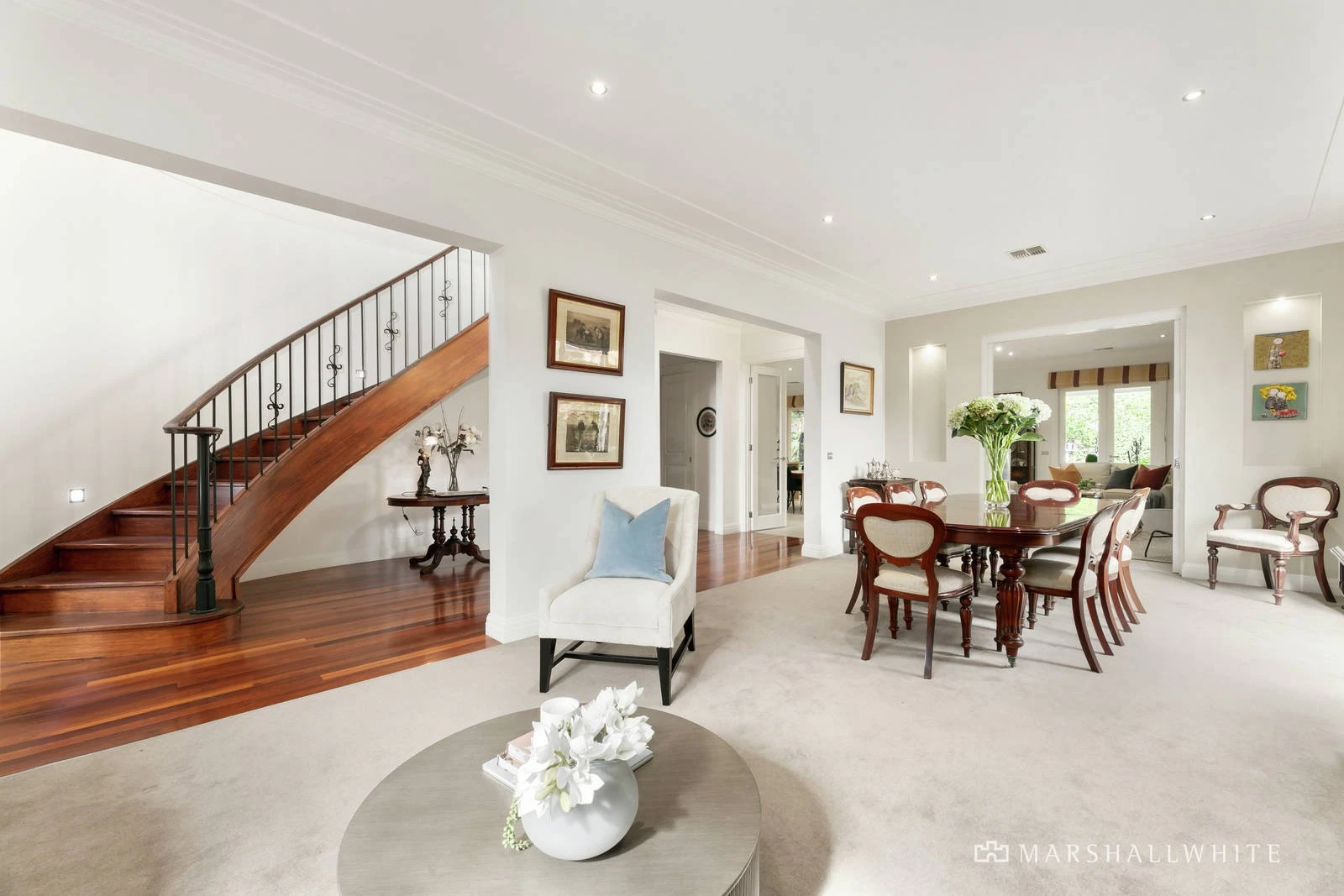 14 Lichfield Grove, Mont Albert North, VIC