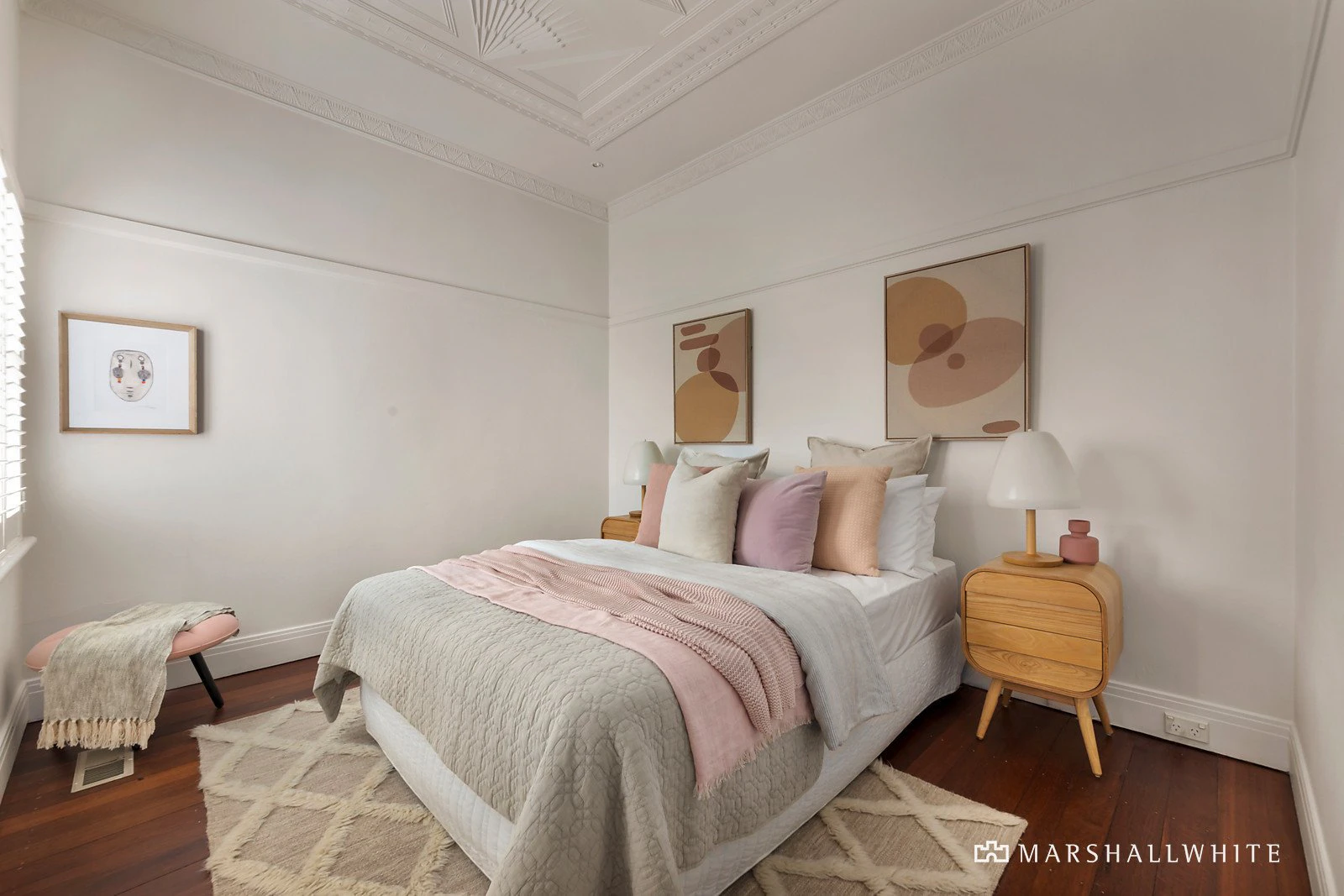 8a Brenbeal Street, Balwyn, VIC