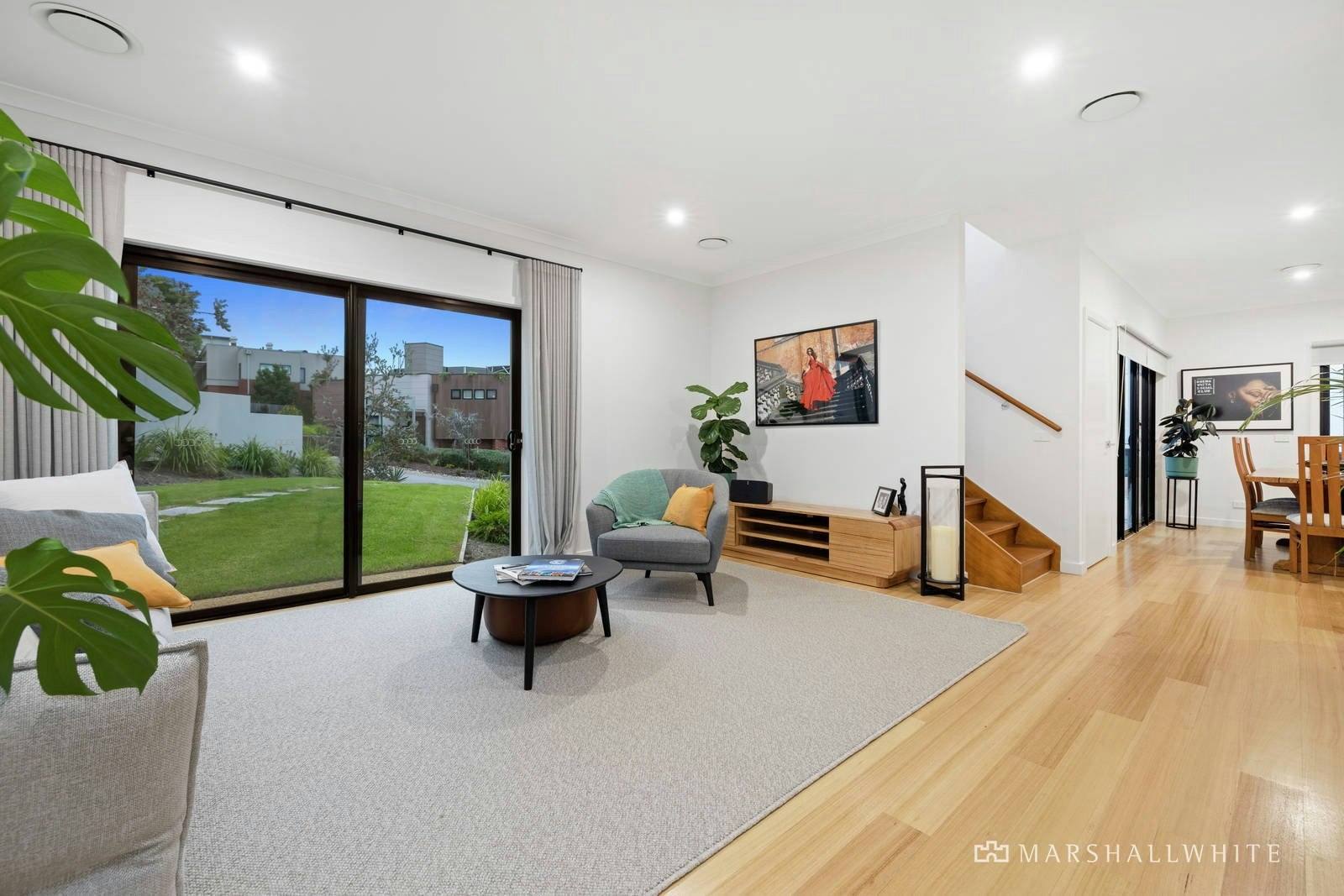 17 Flame Tree Grove, Mornington, VIC