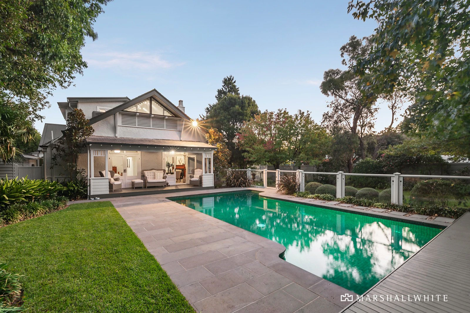 18 Bolton Avenue, Hampton, VIC