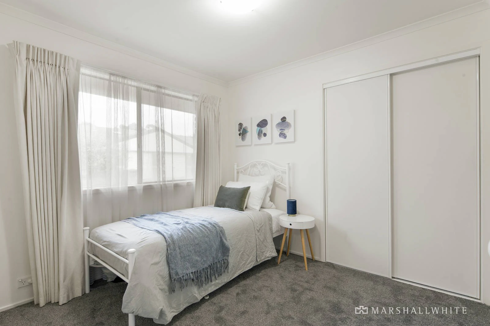19 Sandon Circuit, Forest Hill, VIC