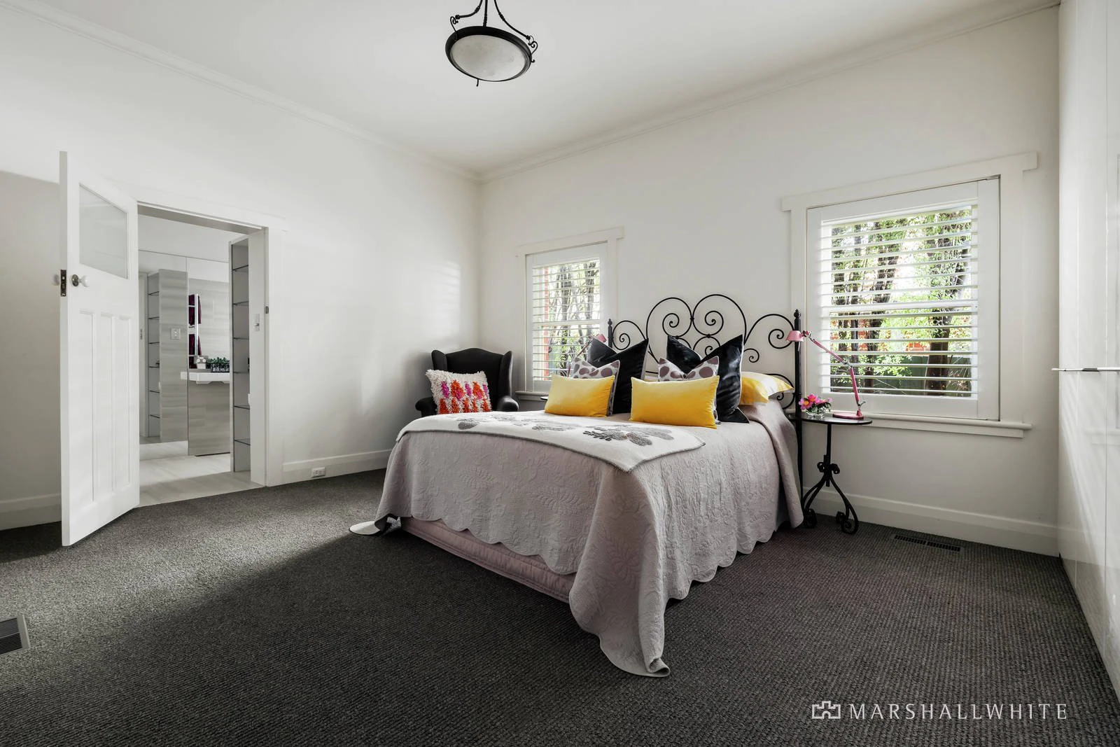 15 Marlborough Street, Mont Albert, VIC